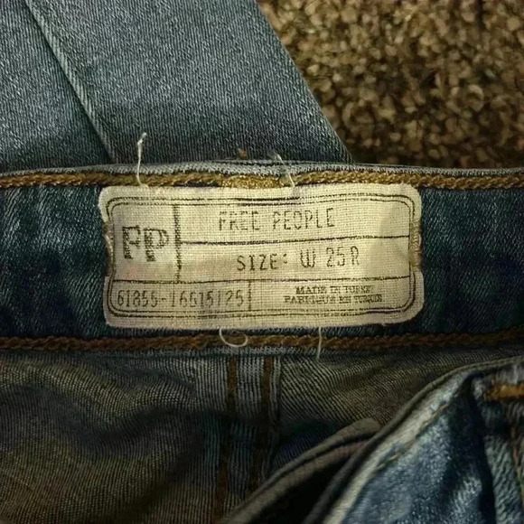 Free People Skinny Jeans - Picture 2 of 5